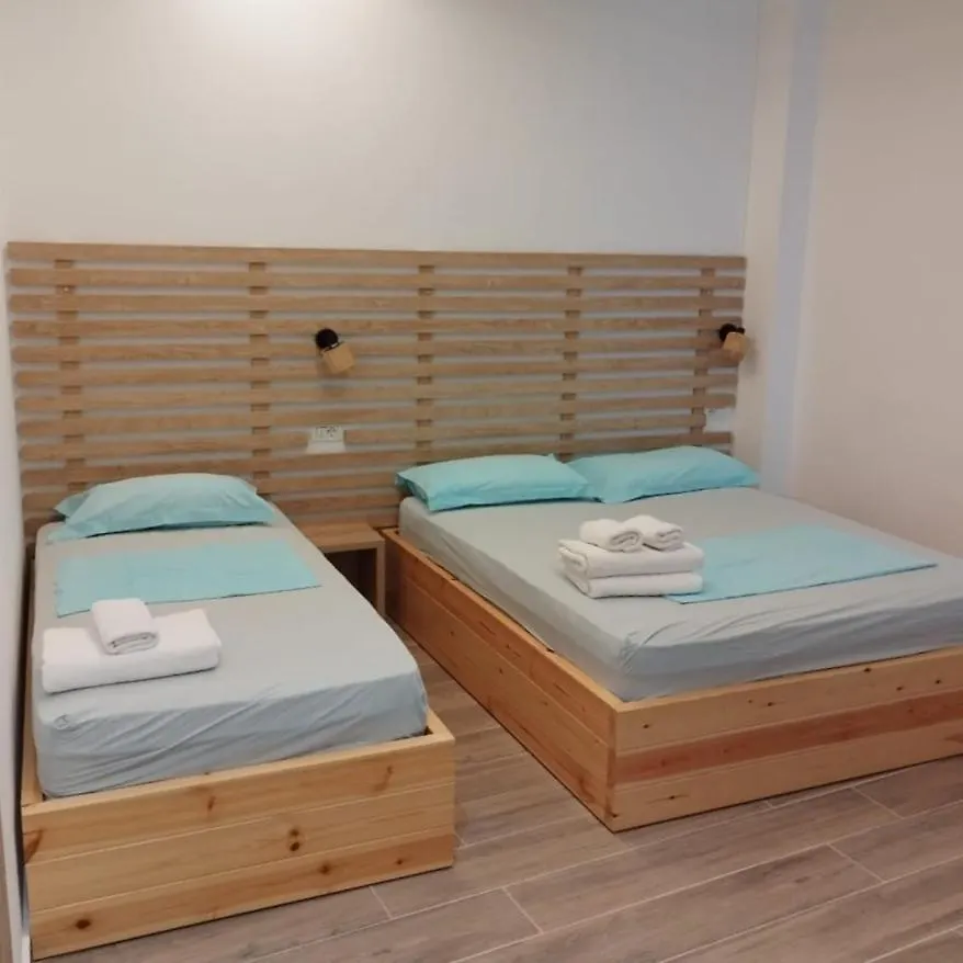 Sunset Boulevard Rooms Κηπαρό Πανσιόν